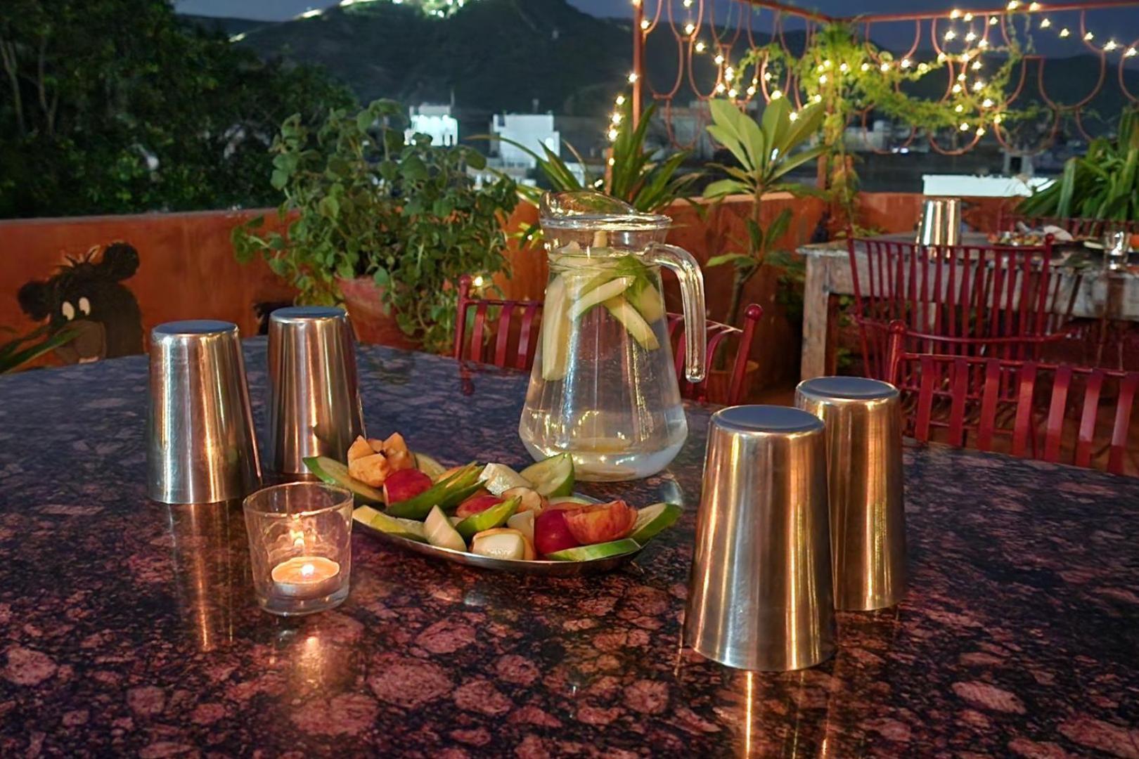 Chillout - A Boutique Hotel & Rooftop Restaurant Jaipur Exteriör bild